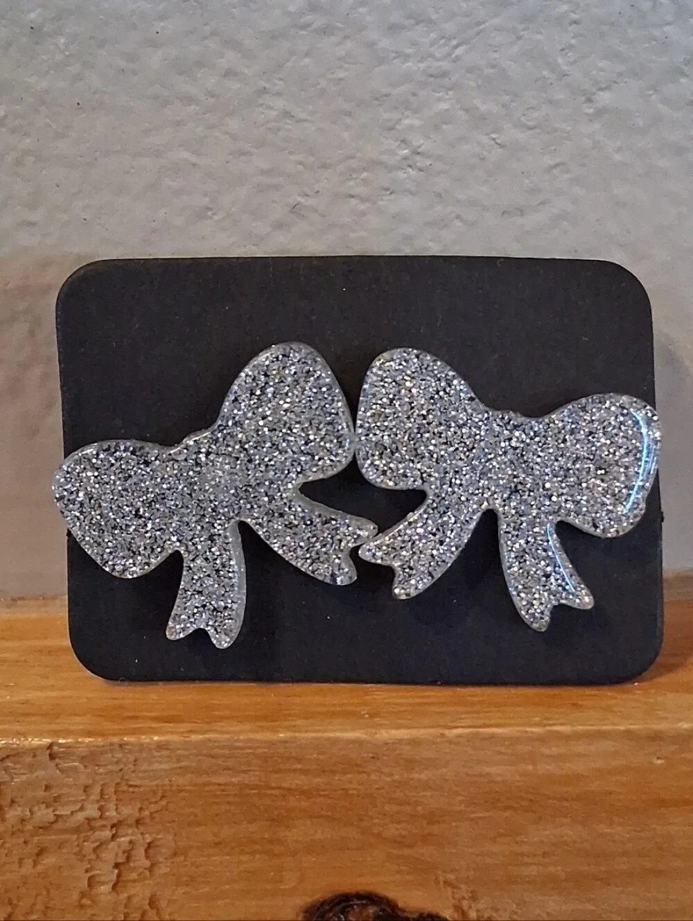 $8 Each Or Bundle 5/$20 Silver Glitter Bow Stud Earrings